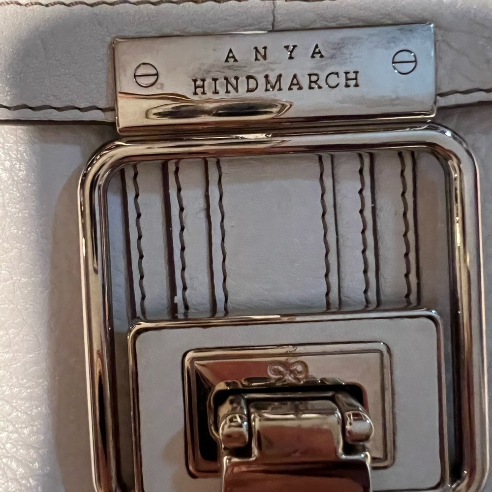 Anya Hindmarch bag - Picture 2 of 16